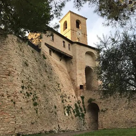 Anemoni In * Montegridolfo
